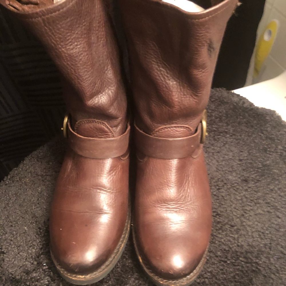 Brown leather boots (FRYE boots)
